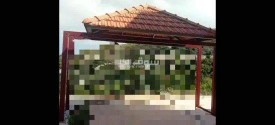 Pergola  مصنوعة من الحديد والقرميد جديدة غير مستعملة.القياس ٤×٤ ×٢.٣٠