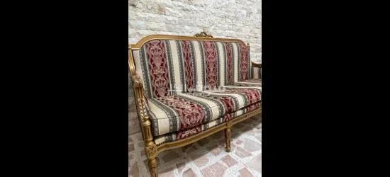 صالون خشب زين  ٦ قطع مع طقم طاولات رخام